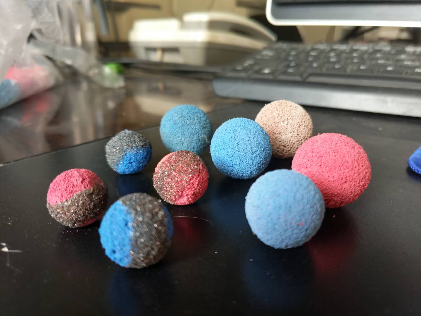 海綿膠球，金剛砂膠球